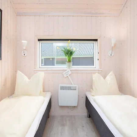 Grobenbrode Open-concept House アパート *